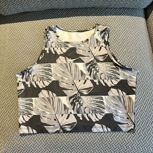 Nike Women’s Black & Gray Leaf Print Dri-FIT Tank Top - Size XL